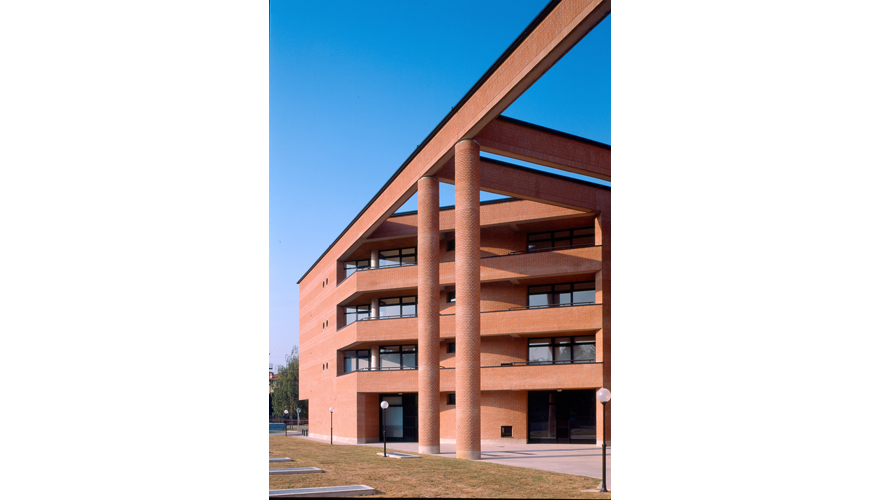 Commercial / Residential Building - immagine 3